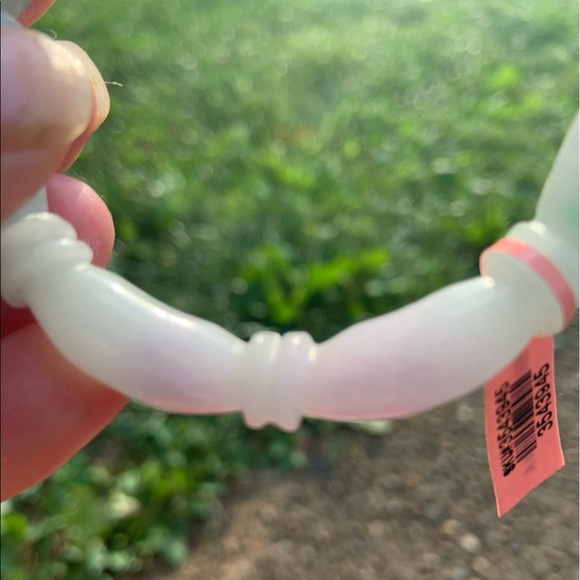 BURMESE NATURAL JADE BANGLE - Picture 10 of 16